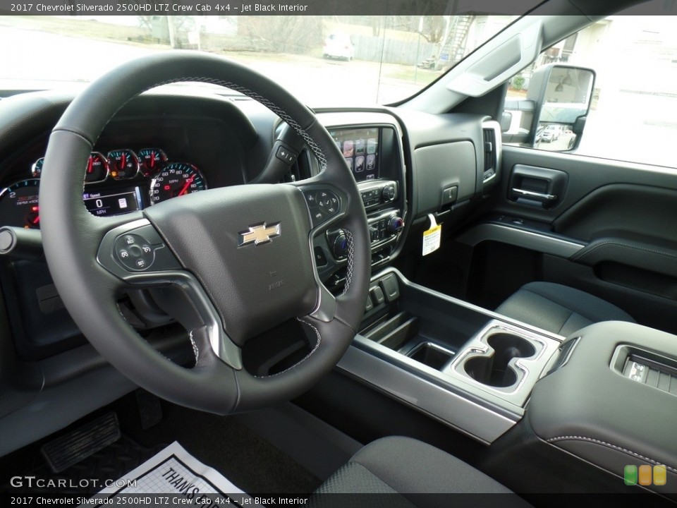 Jet Black Interior Dashboard for the 2017 Chevrolet Silverado 2500HD LTZ Crew Cab 4x4 #119186960