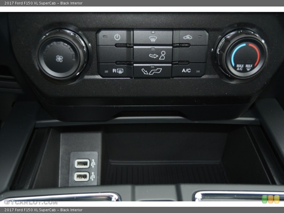 Black Interior Controls for the 2017 Ford F150 XL SuperCab #119248266