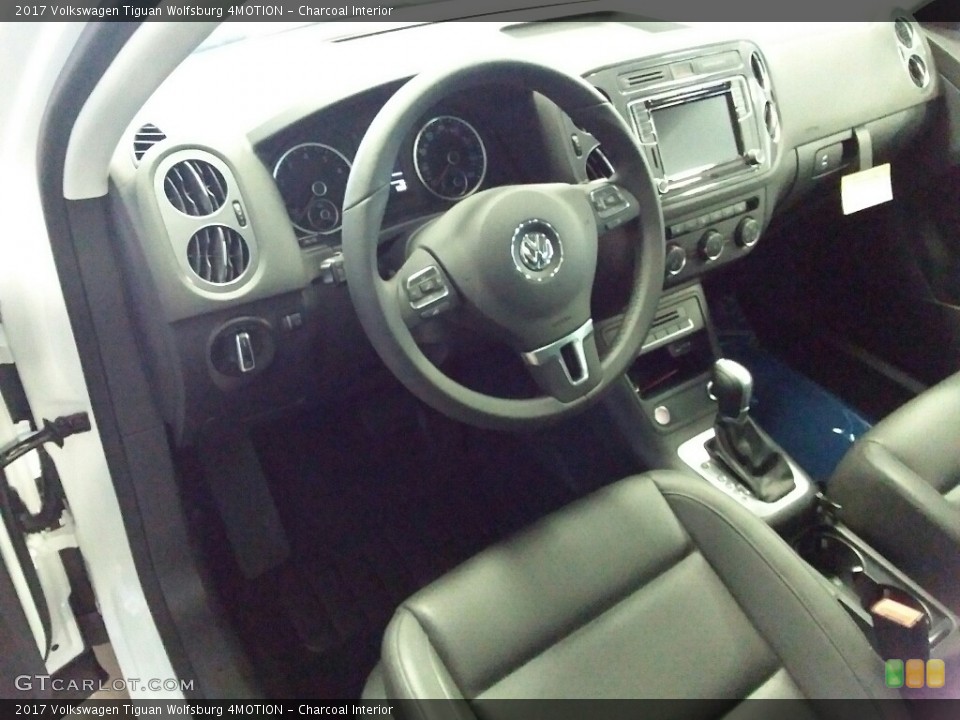 Charcoal Interior Front Seat for the 2017 Volkswagen Tiguan Wolfsburg 4MOTION #119249529