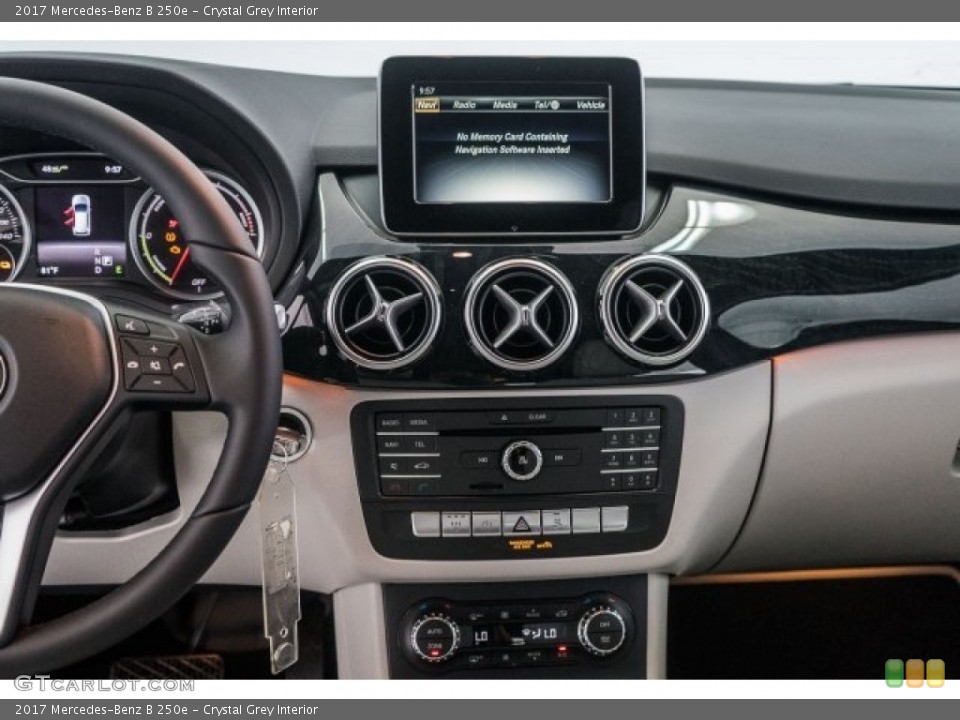 Crystal Grey Interior Controls for the 2017 Mercedes-Benz B 250e #119269942