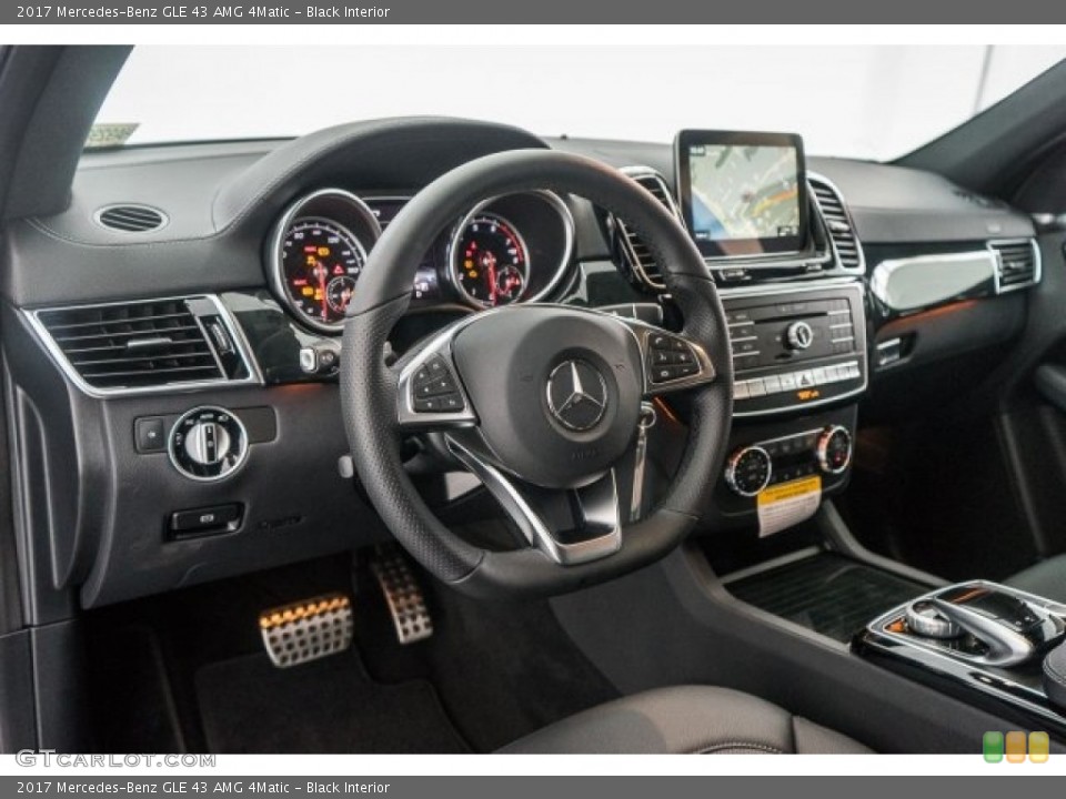 Black Interior Dashboard for the 2017 Mercedes-Benz GLE 43 AMG 4Matic #119332574