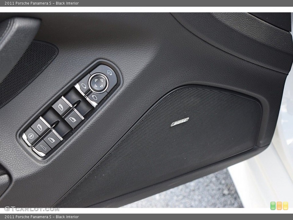 Black Interior Controls for the 2011 Porsche Panamera S #119339661