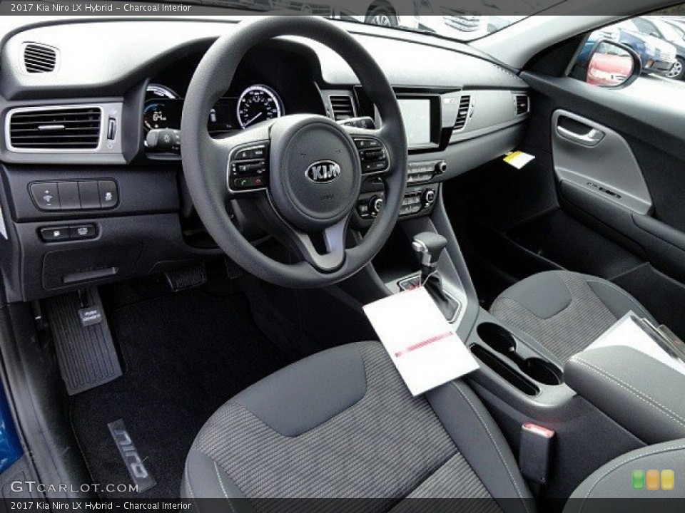 Charcoal Interior Photo for the 2017 Kia Niro LX Hybrid #119359322