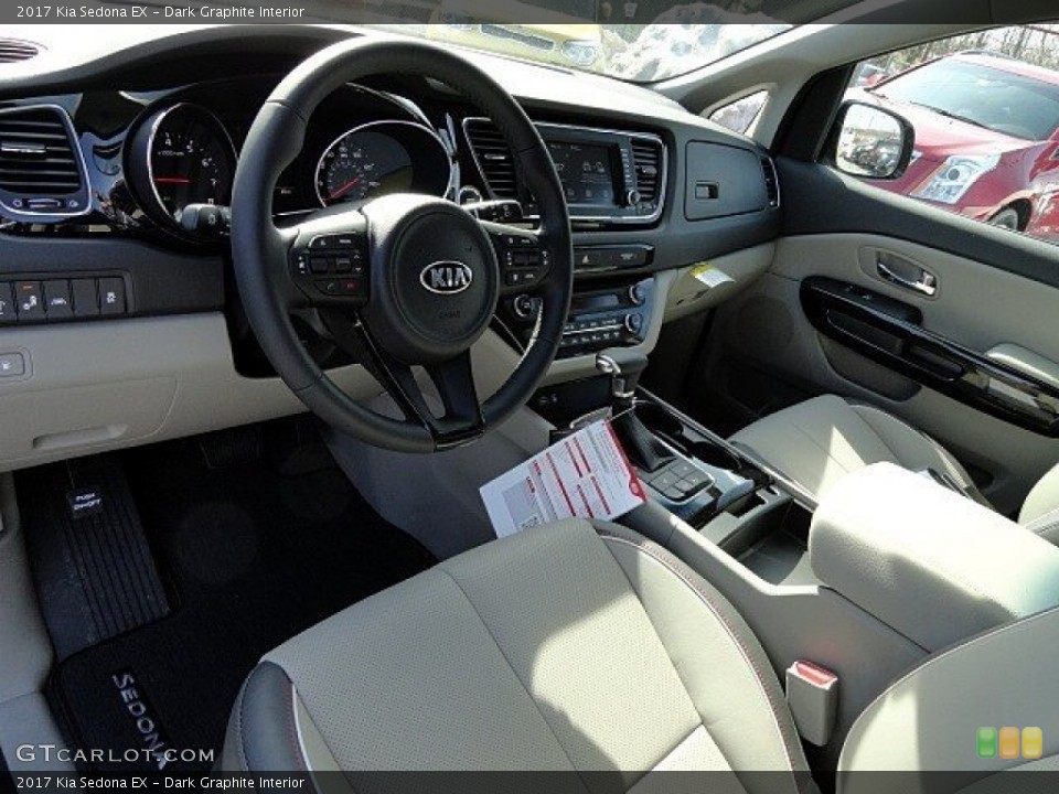 Dark Graphite Interior Photo for the 2017 Kia Sedona EX #119363794