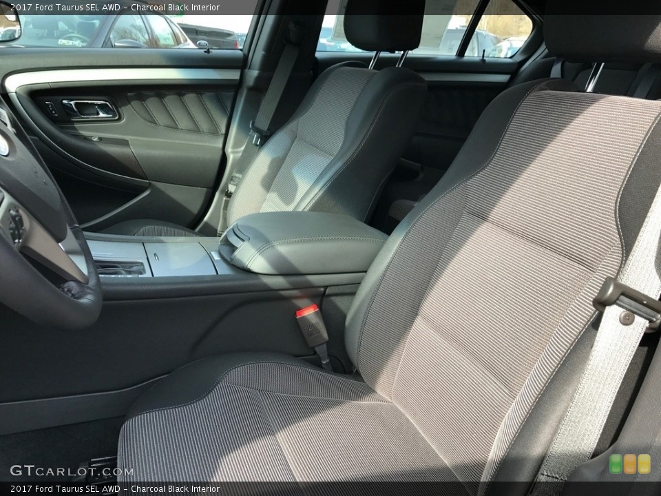 Charcoal Black Interior Front Seat for the 2017 Ford Taurus SEL AWD #119378866