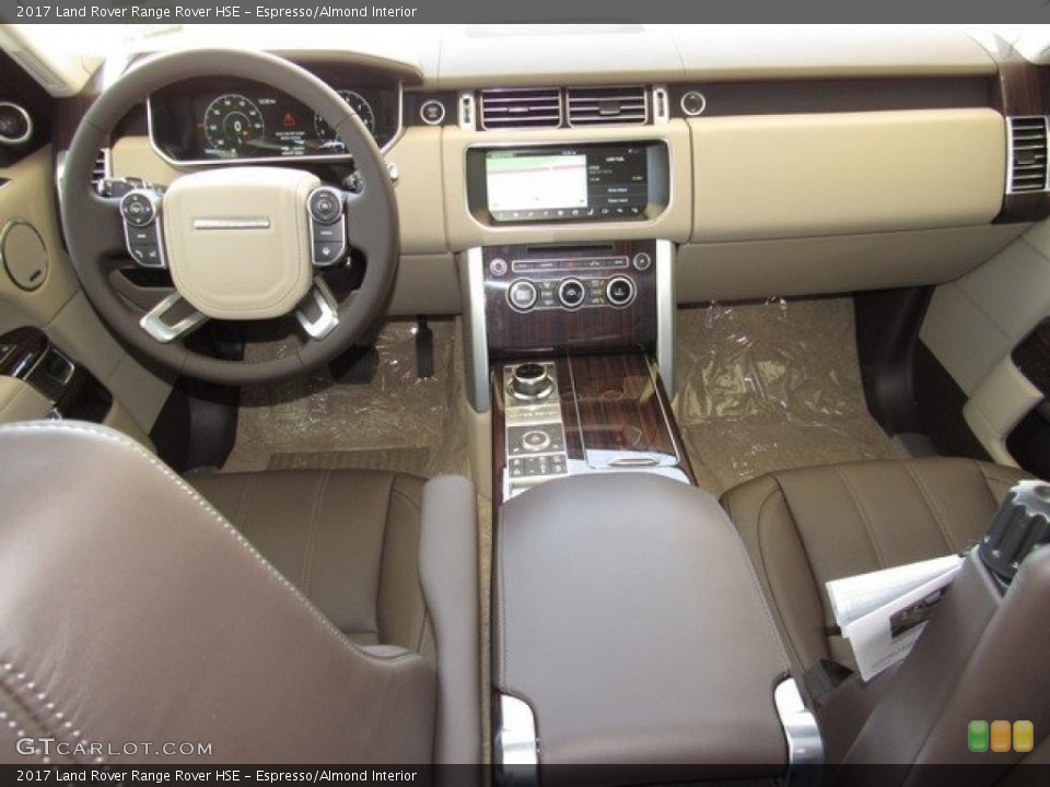 Espresso/Almond Interior Dashboard for the 2017 Land Rover Range Rover HSE #119400011