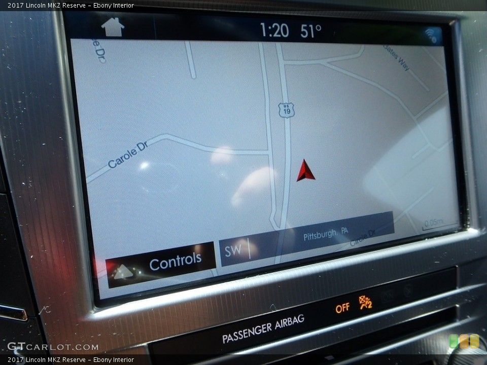 Ebony Interior Navigation for the 2017 Lincoln MKZ Reserve #119433058