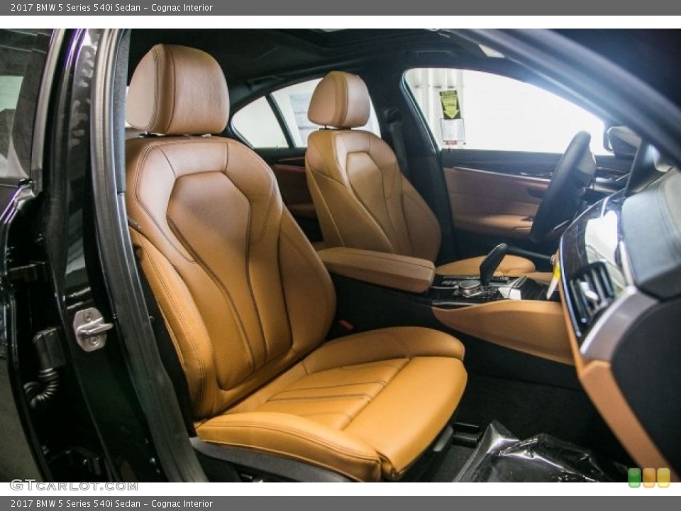 Cognac Interior Photo for the 2017 BMW 5 Series 540i Sedan #119452992