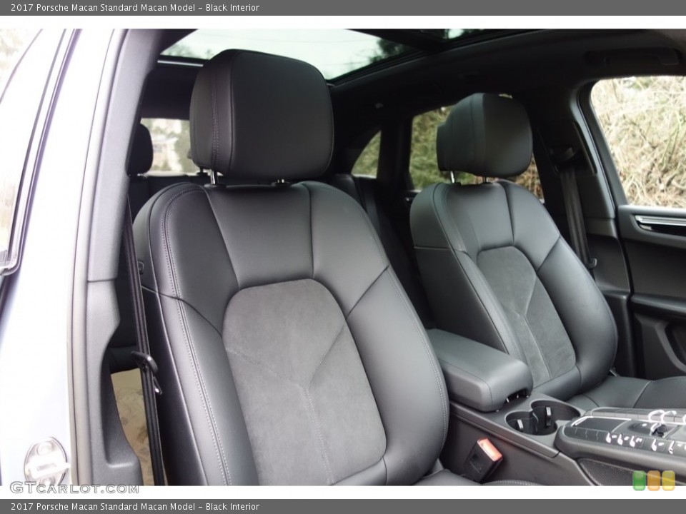 Black Interior Front Seat for the 2017 Porsche Macan  #119486049