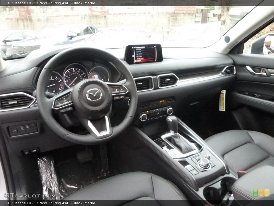 Black Interior Photo for the 2017 Mazda CX-5 Grand Touring AWD #119505130