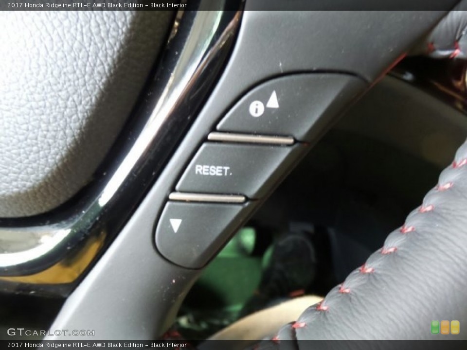 Black Interior Controls for the 2017 Honda Ridgeline RTL-E AWD Black Edition #119562315