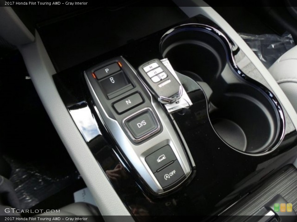 Gray Interior Transmission for the 2017 Honda Pilot Touring AWD #119564394