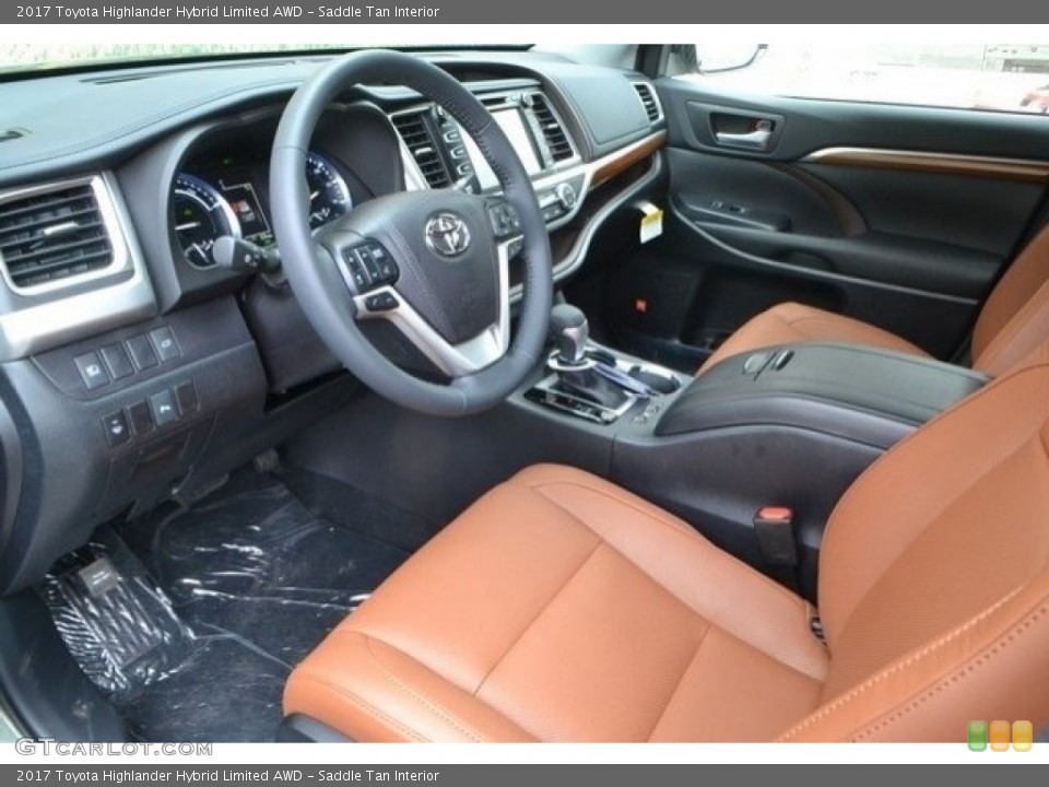Saddle Tan Interior Photo for the 2017 Toyota Highlander Hybrid Limited AWD #119571028