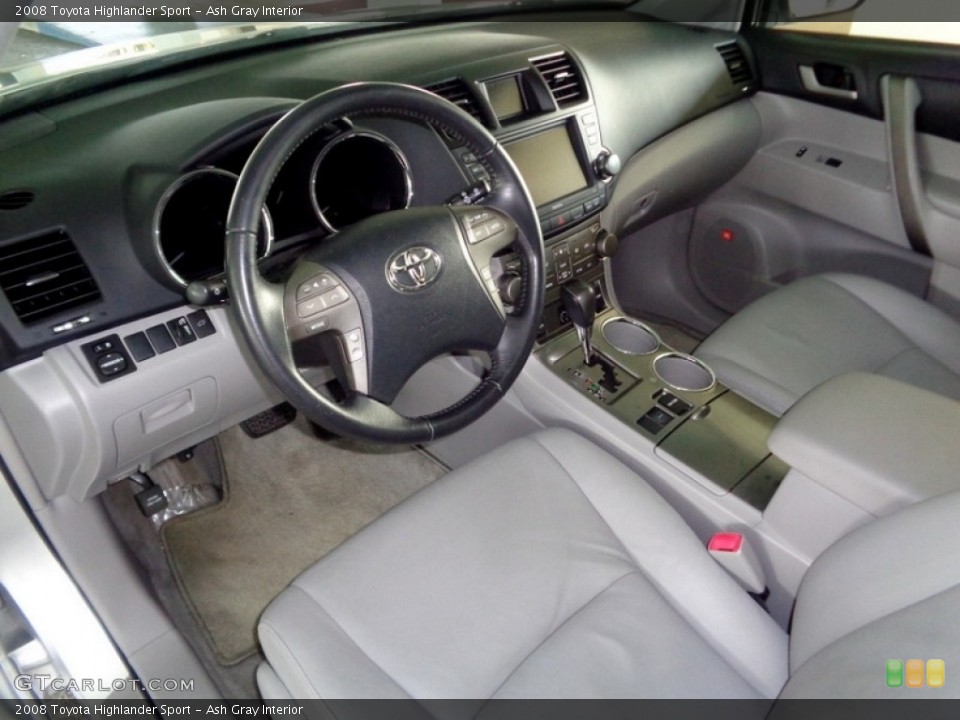 Ash Gray Interior Photo for the 2008 Toyota Highlander Sport #119580843