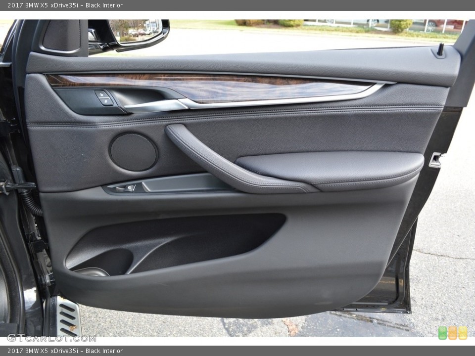Black Interior Door Panel for the 2017 BMW X5 xDrive35i #119665719