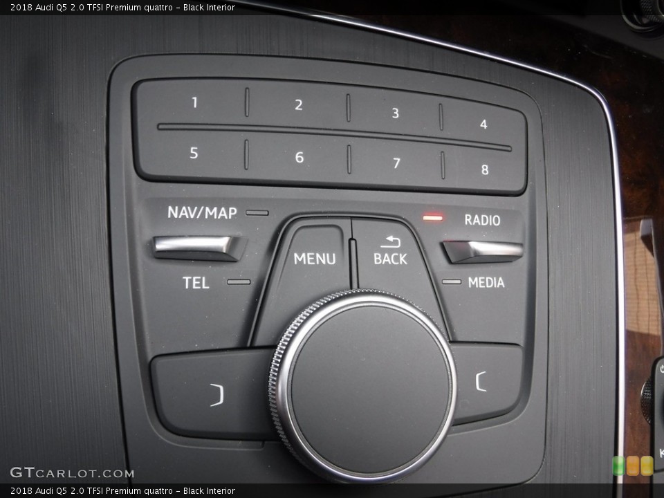 Black Interior Controls for the 2018 Audi Q5 2.0 TFSI Premium quattro #119701069