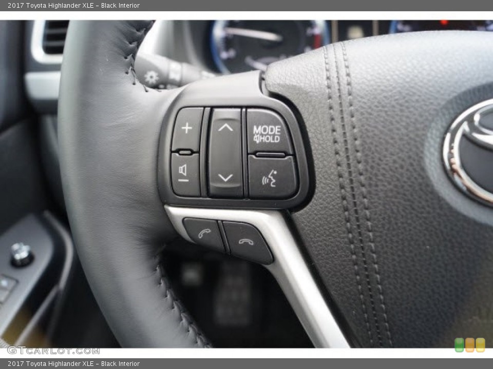 Black Interior Controls for the 2017 Toyota Highlander XLE #119738242