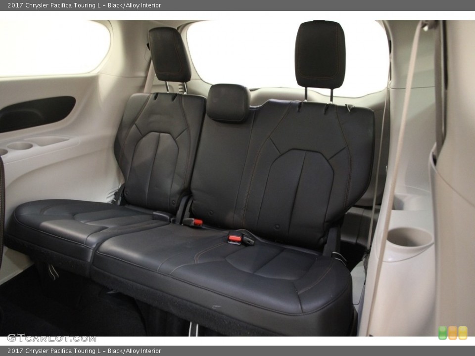 Black/Alloy Interior Rear Seat for the 2017 Chrysler Pacifica Touring L #119750488