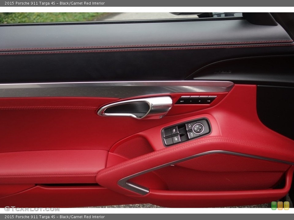 Black/Garnet Red Interior Door Panel for the 2015 Porsche 911 Targa 4S #119785222