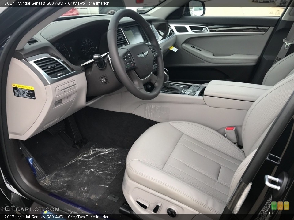 Gray Two Tone Interior Photo for the 2017 Hyundai Genesis G80 AWD #119793191