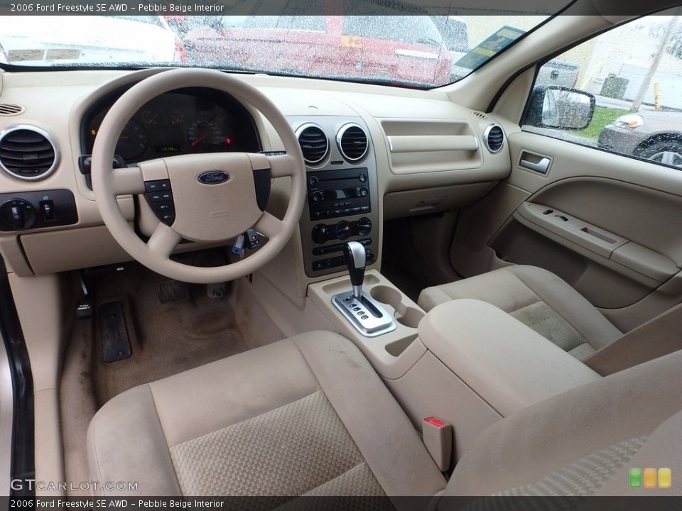 Pebble Beige Interior Photo for the 2006 Ford Freestyle SE AWD #119804327