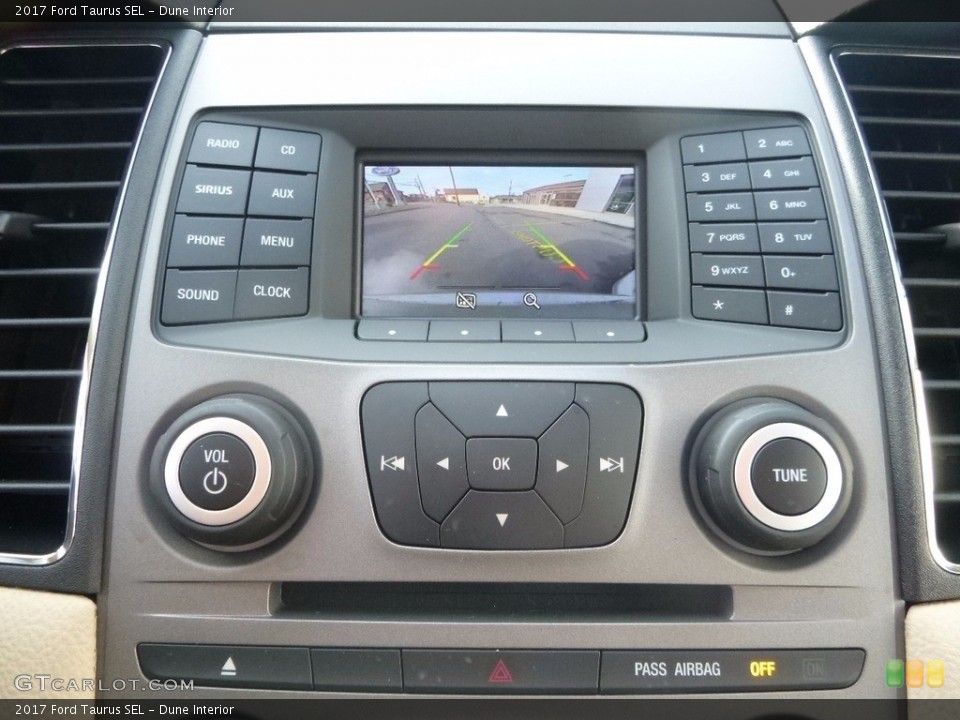 Dune Interior Controls for the 2017 Ford Taurus SEL #119833421