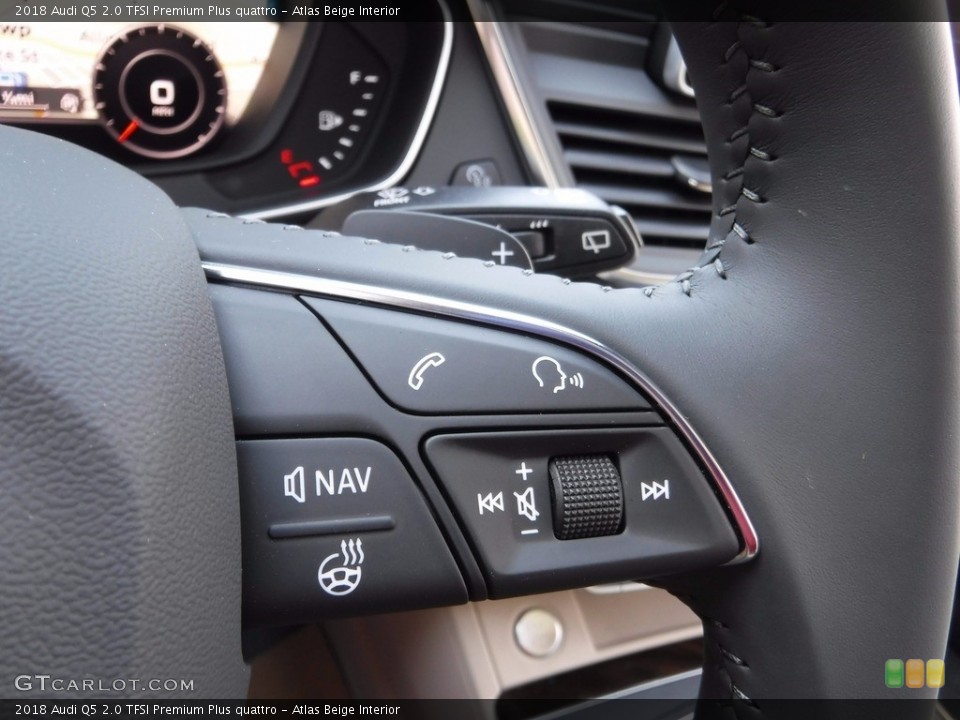 Atlas Beige Interior Controls for the 2018 Audi Q5 2.0 TFSI Premium Plus quattro #119873611