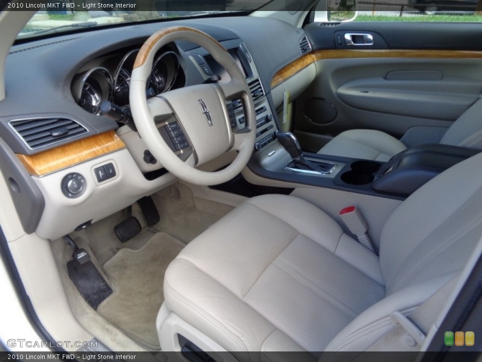Light Stone Interior Photo for the 2010 Lincoln MKT FWD #119912917