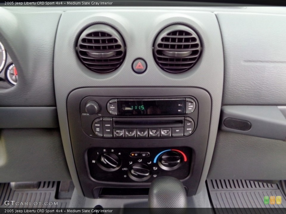 Medium Slate Gray Interior Controls for the 2005 Jeep Liberty CRD Sport 4x4 #119980720