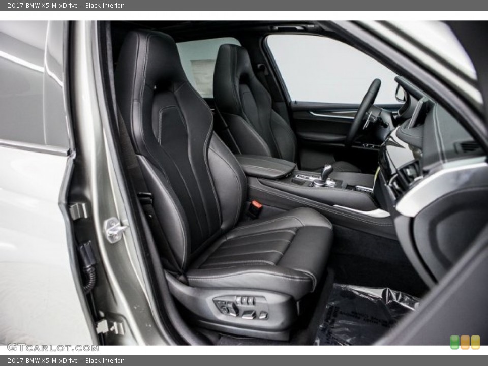 Black Interior Photo for the 2017 BMW X5 M xDrive #119992803