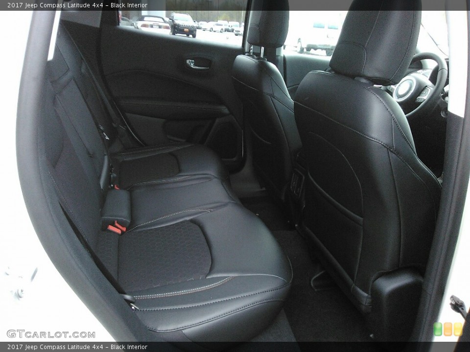 Black 2017 Jeep Compass Interiors