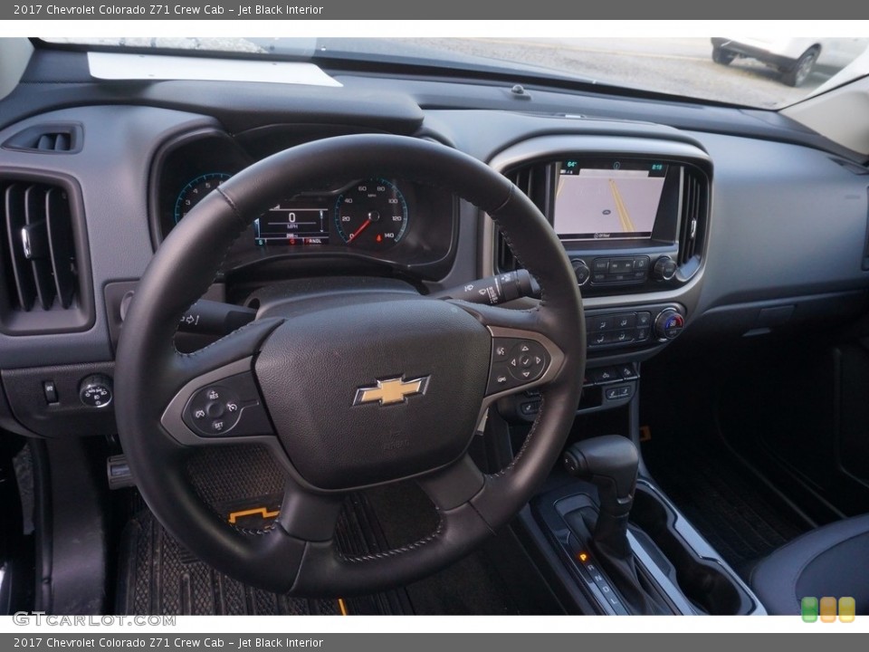 Jet Black Interior Dashboard for the 2017 Chevrolet Colorado Z71 Crew Cab #120012525