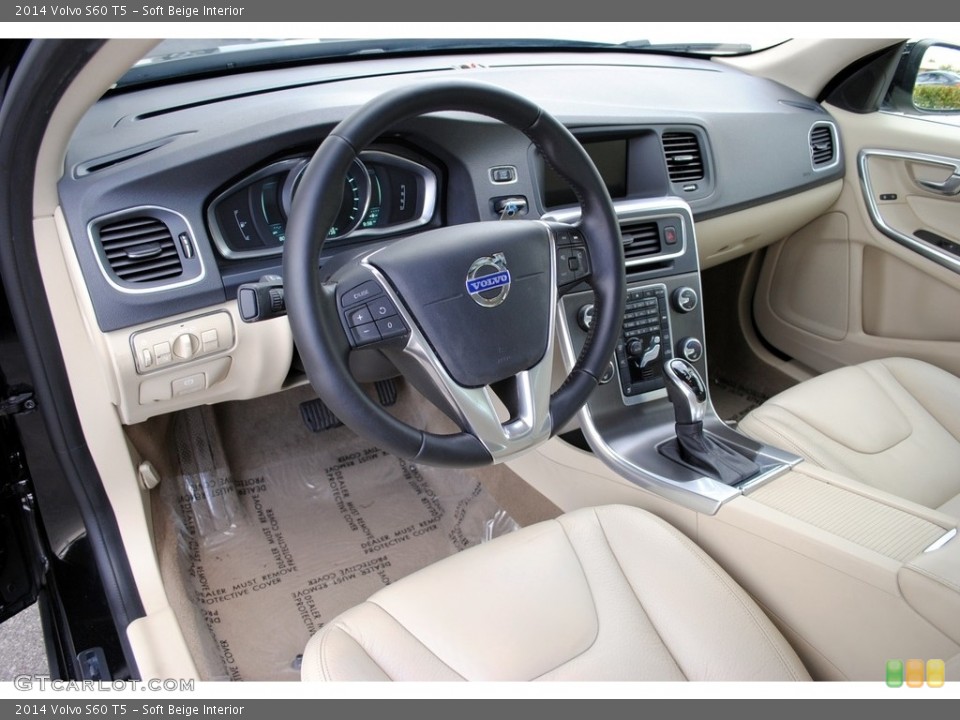 Soft Beige Interior Photo for the 2014 Volvo S60 T5 #120035772