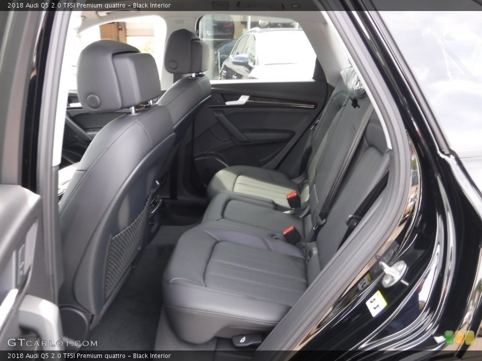 Black Interior Rear Seat for the 2018 Audi Q5 2.0 TFSI Premium quattro #120042321