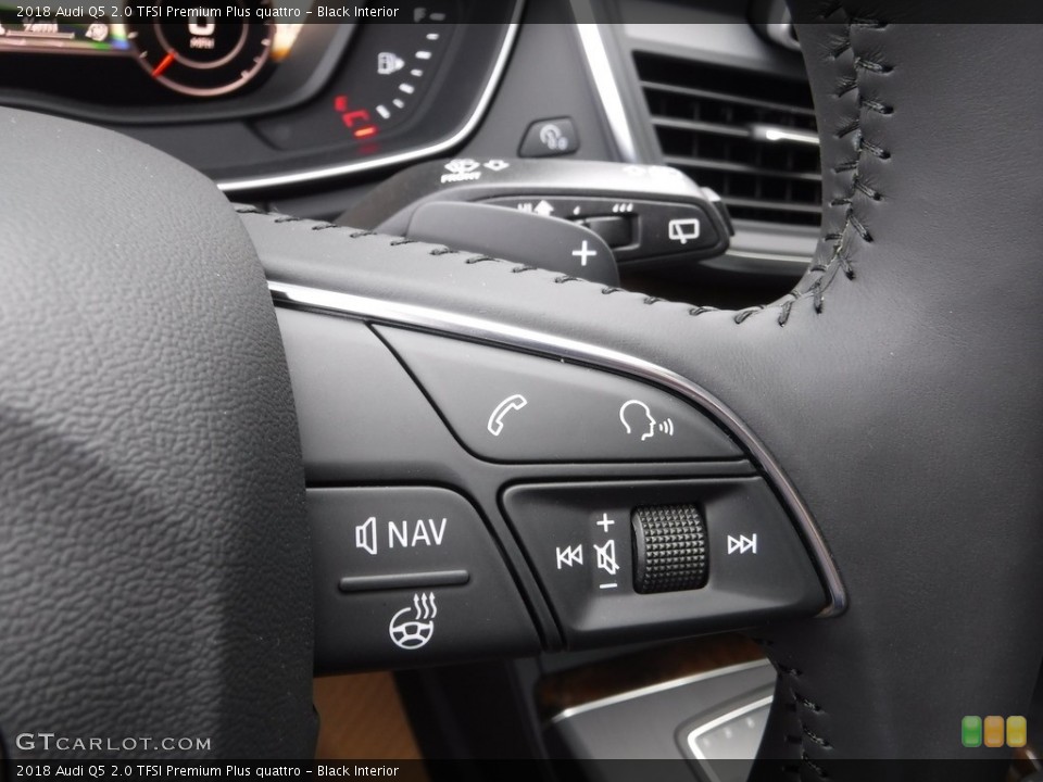 Black Interior Controls for the 2018 Audi Q5 2.0 TFSI Premium Plus quattro #120043245
