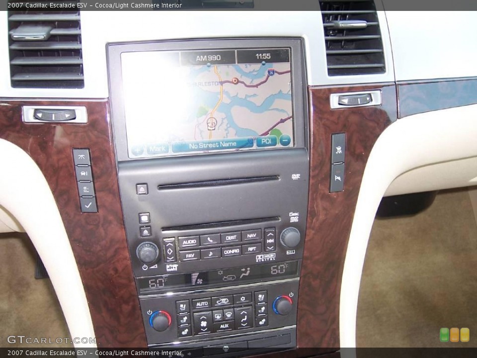 Cocoa/Light Cashmere Interior Controls for the 2007 Cadillac Escalade ESV #12006055
