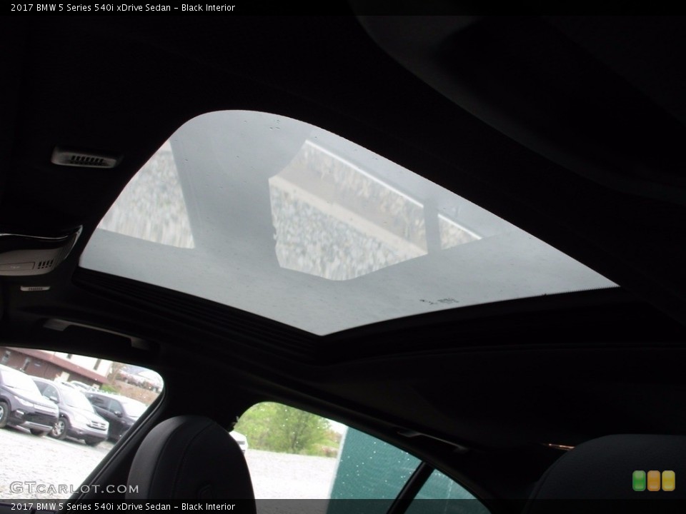 Black Interior Sunroof for the 2017 BMW 5 Series 540i xDrive Sedan #120067902