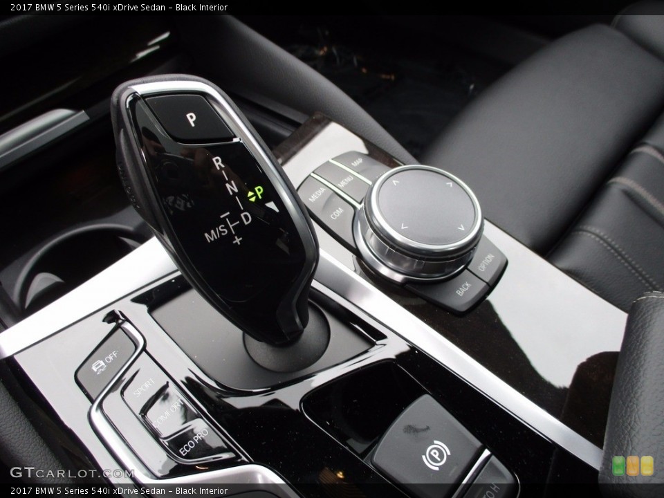 Black Interior Transmission for the 2017 BMW 5 Series 540i xDrive Sedan #120068034