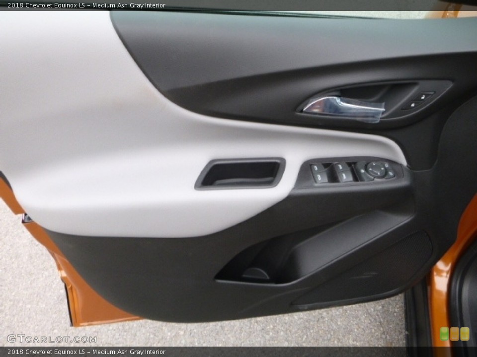 Medium Ash Gray Interior Door Panel for the 2018 Chevrolet Equinox LS #120074623