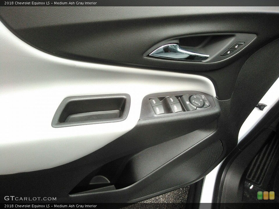 Medium Ash Gray Interior Door Panel for the 2018 Chevrolet Equinox LS #120086904