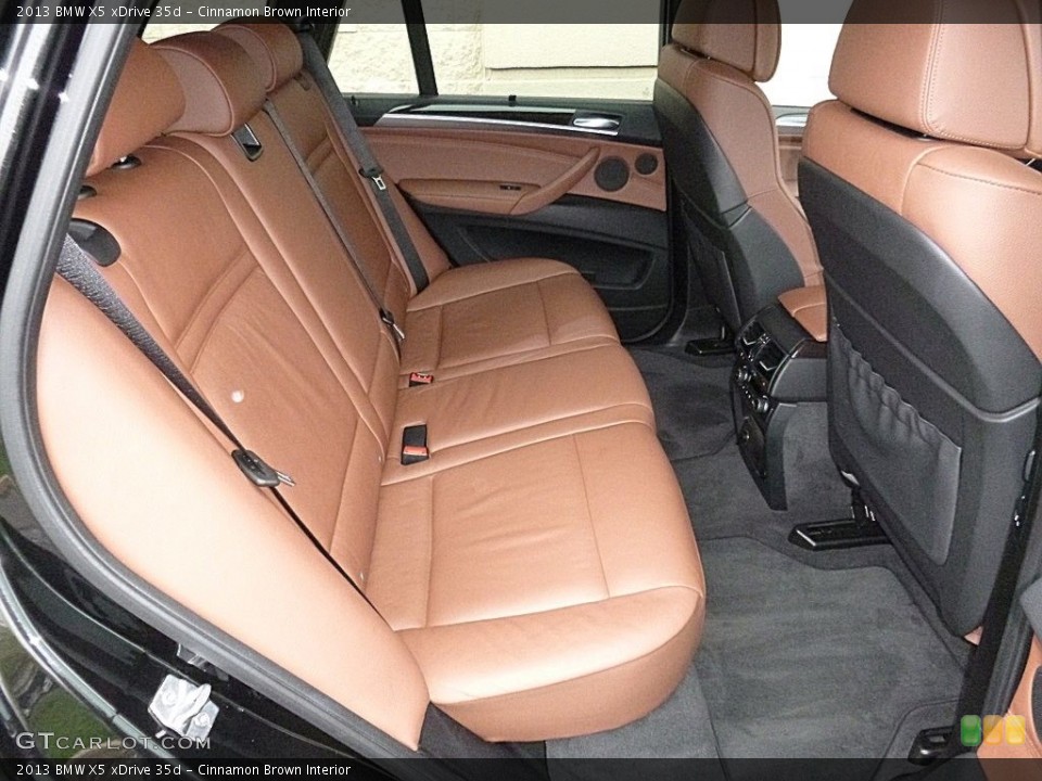 Cinnamon Brown Interior Rear Seat for the 2013 BMW X5 xDrive 35d #120112344