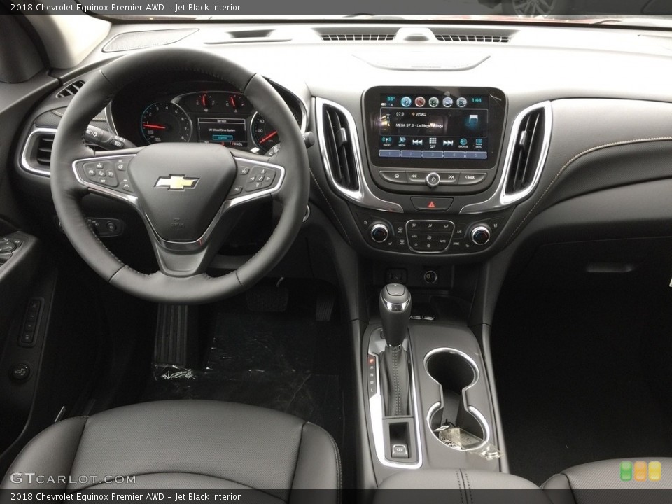 Jet Black Interior Dashboard for the 2018 Chevrolet Equinox Premier AWD #120118012