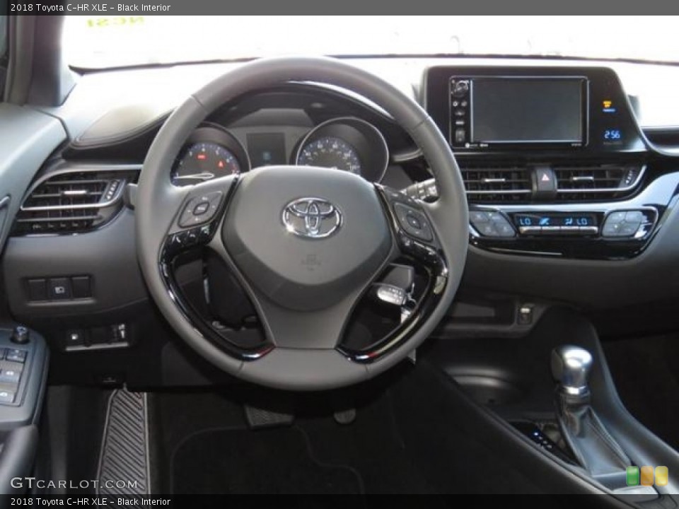 Black Interior Dashboard for the 2018 Toyota C-HR XLE #120151511