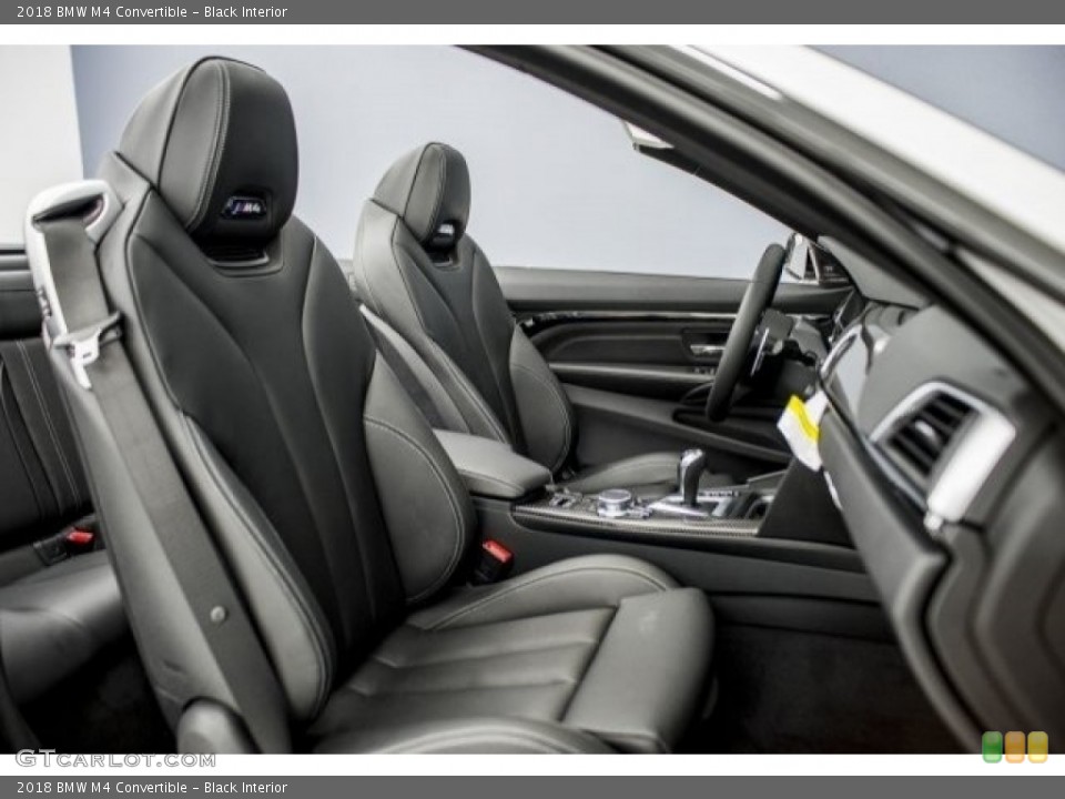 Black Interior Photo for the 2018 BMW M4 Convertible #120317093