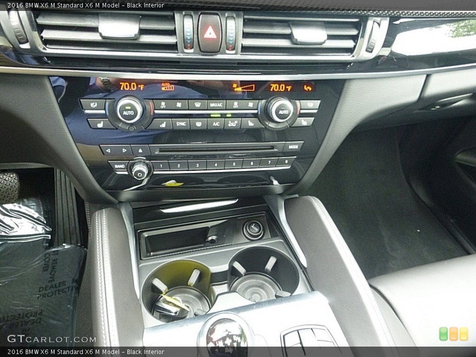 Black Interior Controls for the 2016 BMW X6 M  #120330814