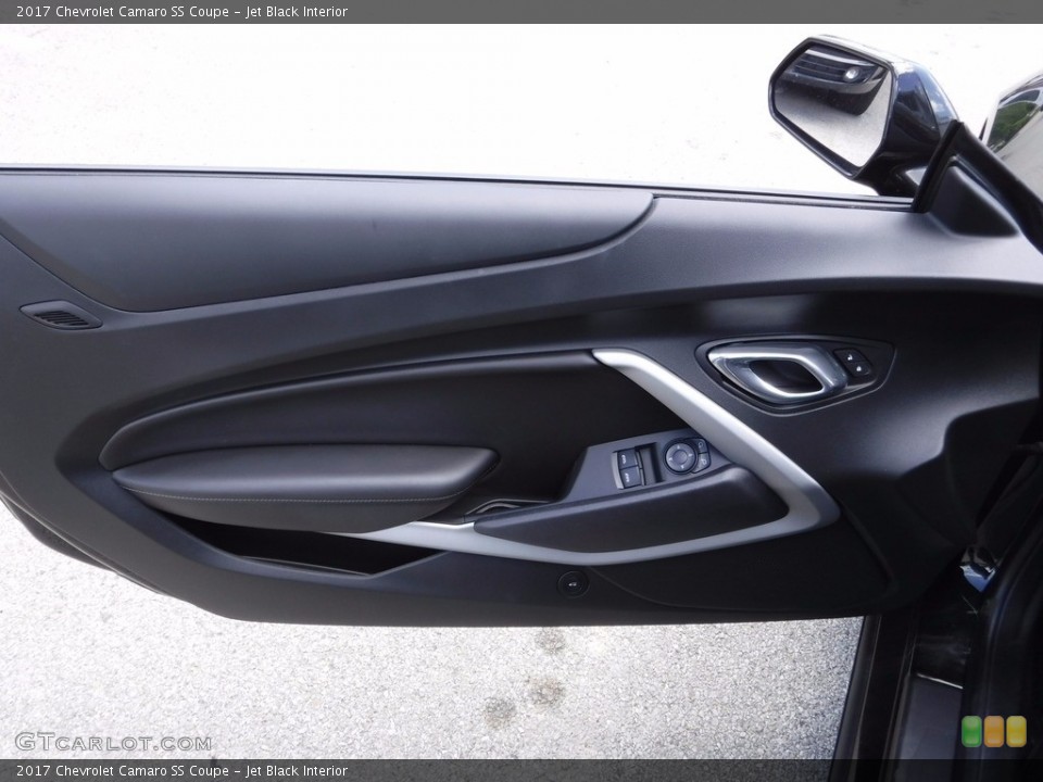 Jet Black Interior Door Panel for the 2017 Chevrolet Camaro SS Coupe #120336964