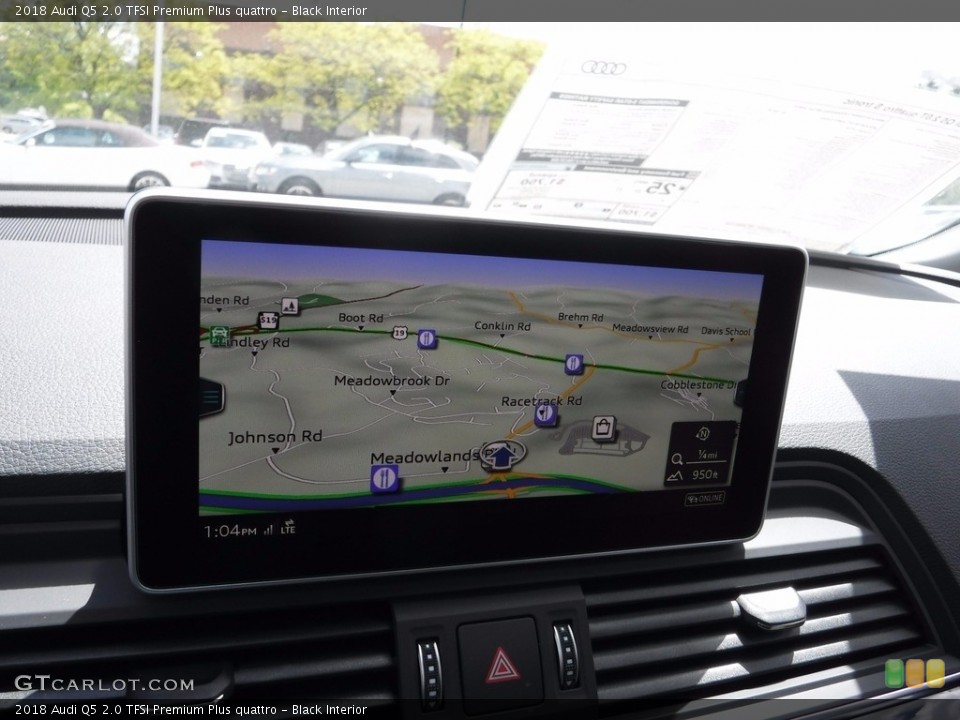 Black Interior Navigation for the 2018 Audi Q5 2.0 TFSI Premium Plus quattro #120346780