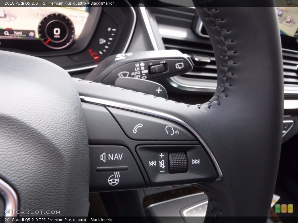 Black Interior Controls for the 2018 Audi Q5 2.0 TFSI Premium Plus quattro #120346828