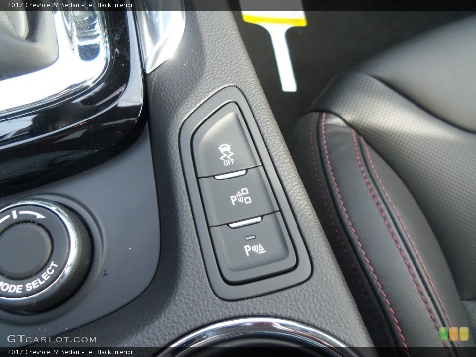 Jet Black Interior Controls for the 2017 Chevrolet SS Sedan #120368164