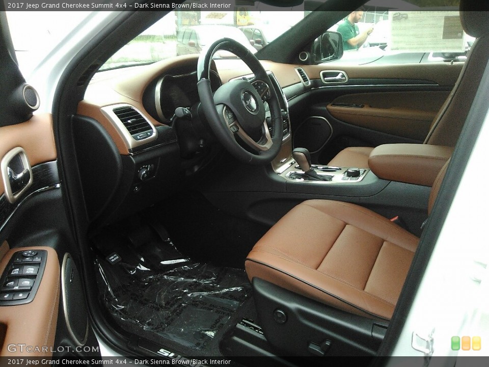 Dark Sienna Brown/Black Interior Photo for the 2017 Jeep Grand Cherokee Summit 4x4 #120421532